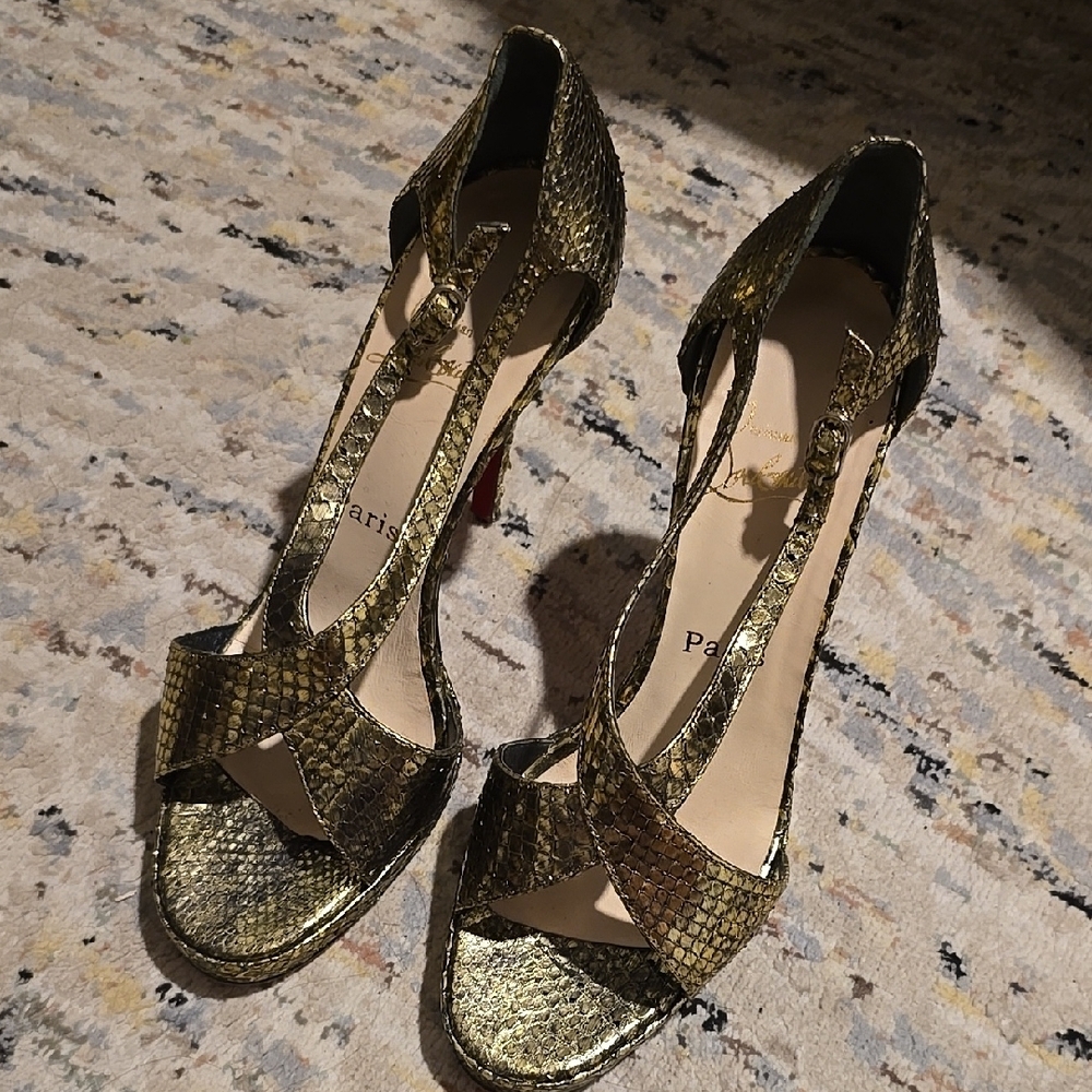 Authentic Snake Skin Christian Louboutins